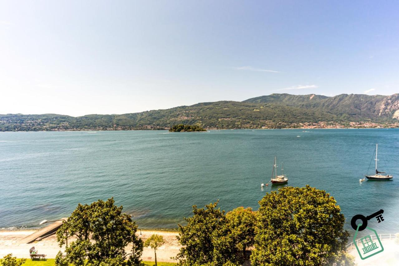 Hotel Rooms Lago Maggiore Verbania Exterior photo